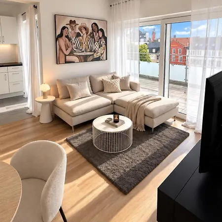 Zentrales Penthouse Mit Grosser Dachterrasse Und Domblick Parkplatz Inklusive *